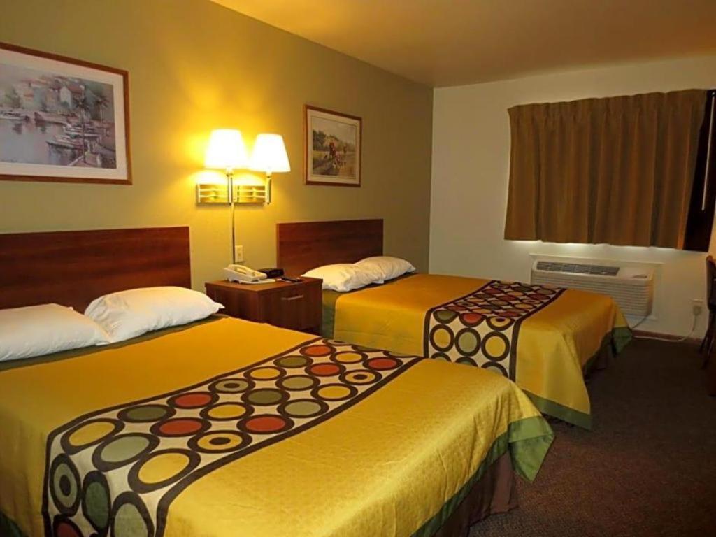 Americas Best Value Inn Missouri Valley Exterior photo