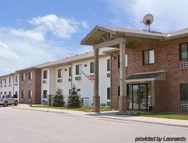 Americas Best Value Inn Missouri Valley Exterior photo
